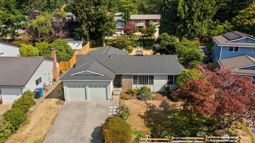 Photo of 1410 198th Street, Shoreline, WA 98177 (MLS # 2564780)