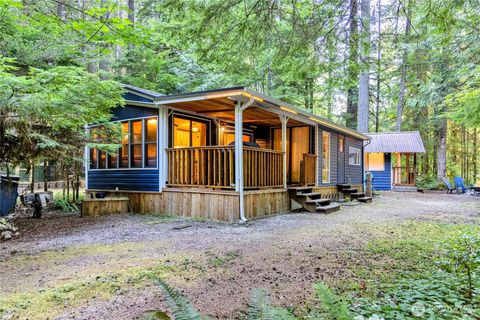 Photo of 160 3 Big River Boulevard E, Deming, WA 98244 (MLS # 2421048)