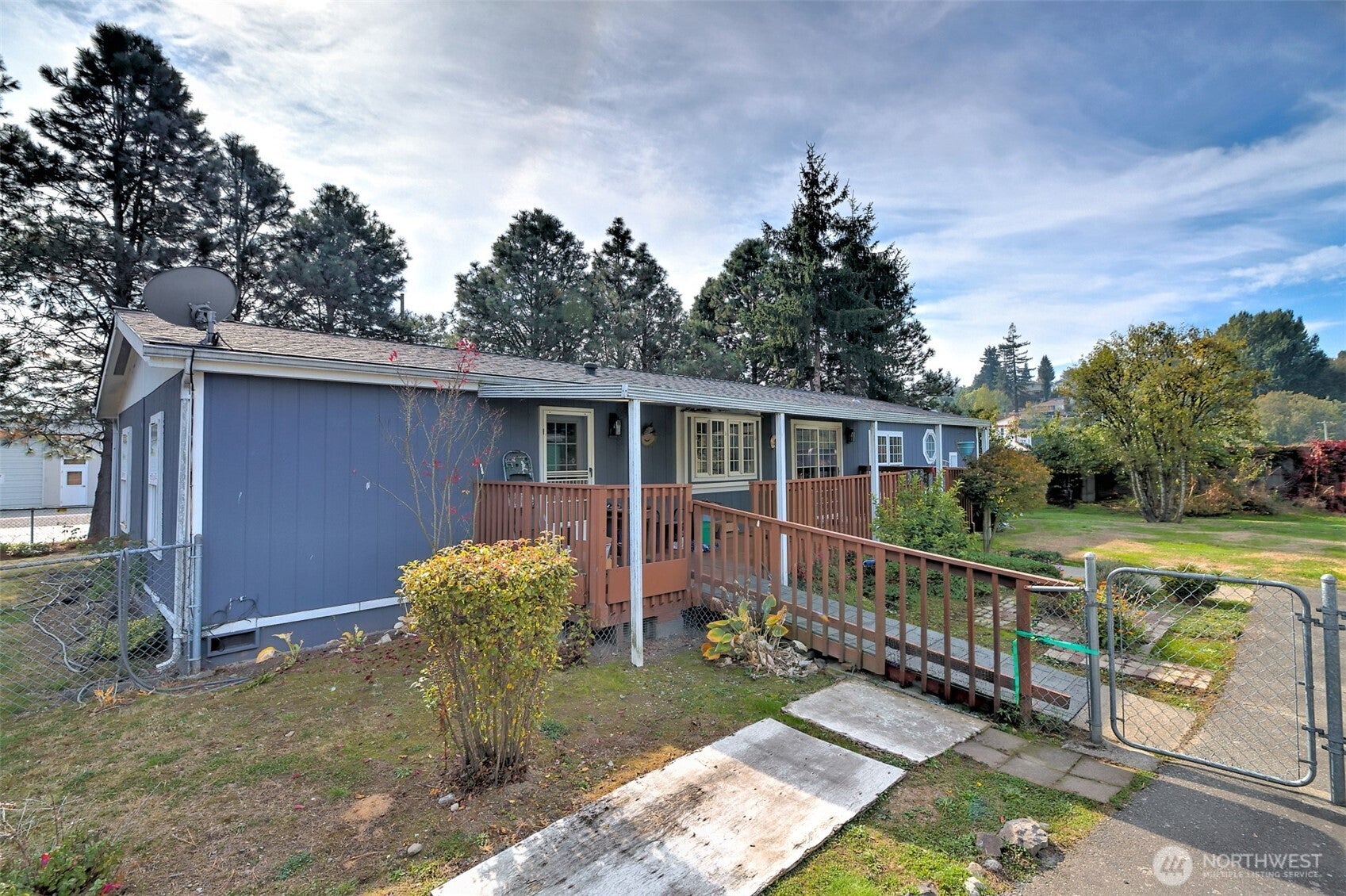 5218 S 144th Street