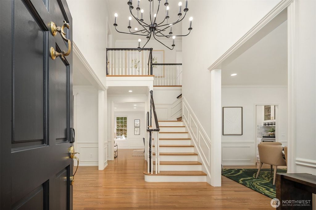 Photo of 2400 100th Avenue NE, Bellevue, WA 98004 (MLS # 2515705)
