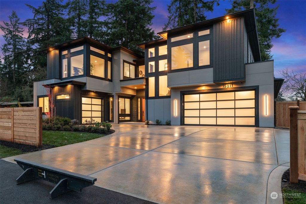 Photo of 15311 SE 22nd Street, Bellevue, WA 98007 (MLS # 2316773)