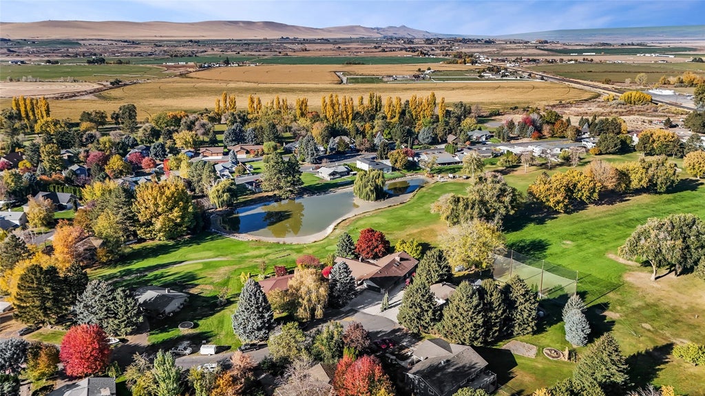 Photo of 828 S Skylark Way, Othello, WA 99344 (MLS # 2593696)
