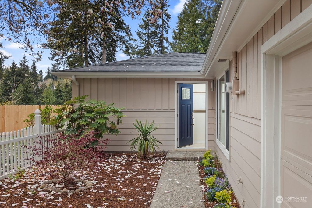 Photo of 14902 SE 46th Street, Bellevue, WA 98006 (MLS # 2217837)