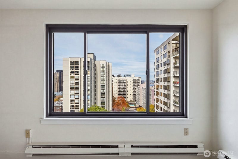 1105 Spring Street 1304