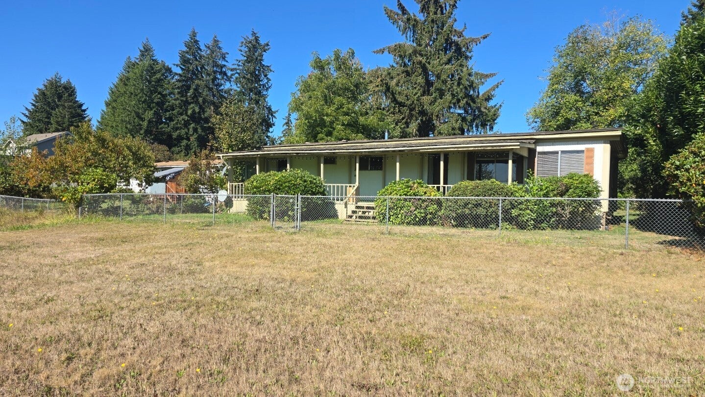 22430 Cedarview Drive E