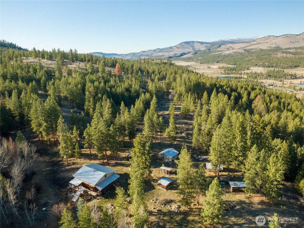 Photo of 266 Bluebell Lane, Tonasket, WA 98855 (MLS # 2506310)