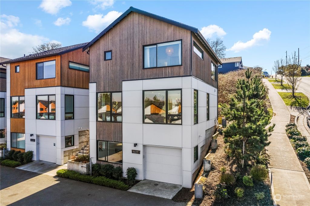 Photo of 8609 39th Avenue S #F, Seattle, WA 98118 (MLS # 2213620)