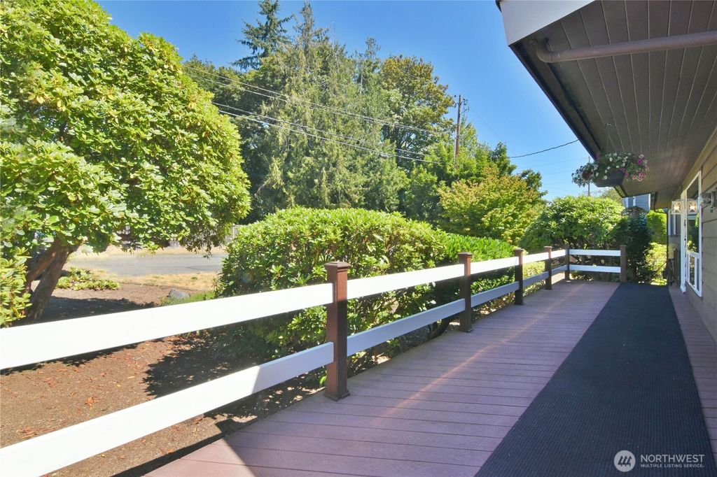 Photo of 4820 228th Street SW, Mountlake Terrace, WA 98043 (MLS # 2421376)