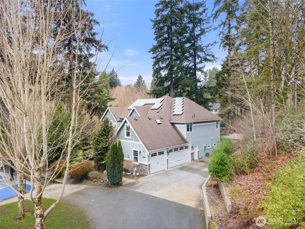 Photo of 9544 NE 188th Street, Bothell, WA 98011 (MLS # 2494613)