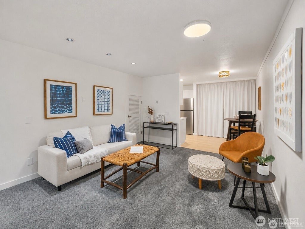 Photo of 13772 NE 60th Street #180, Redmond, WA 98052 (MLS # 2581804)