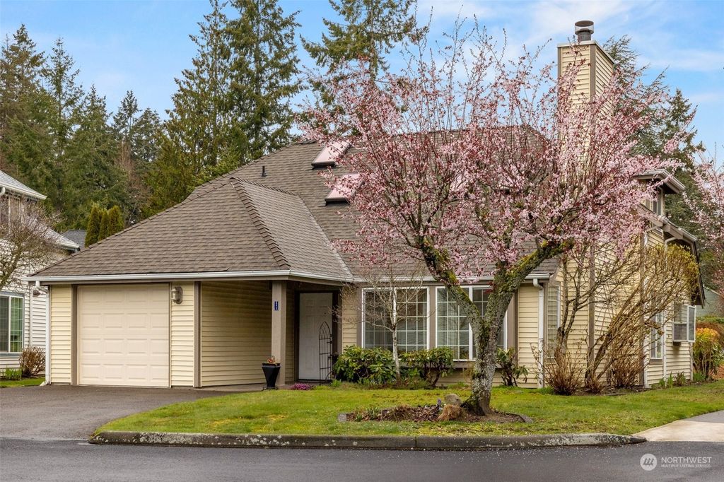 Photo of 32844 4th Lane S, Federal Way, WA 98003 (MLS # 2051251)