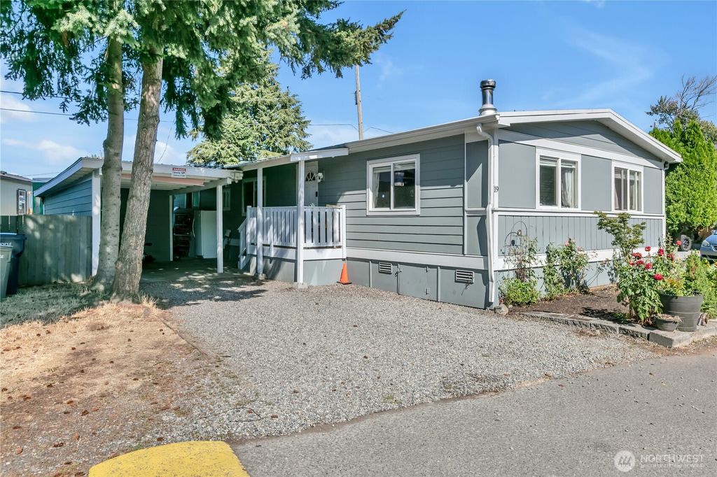 Photo of 3710 A Street SE #19, Auburn, WA 98002 (MLS # 2437870)