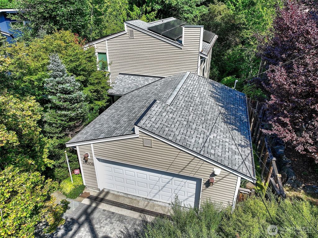 Photo of 18008 25th Avenue NE, Lake Forest Park, WA 98155 (MLS # 2425283)