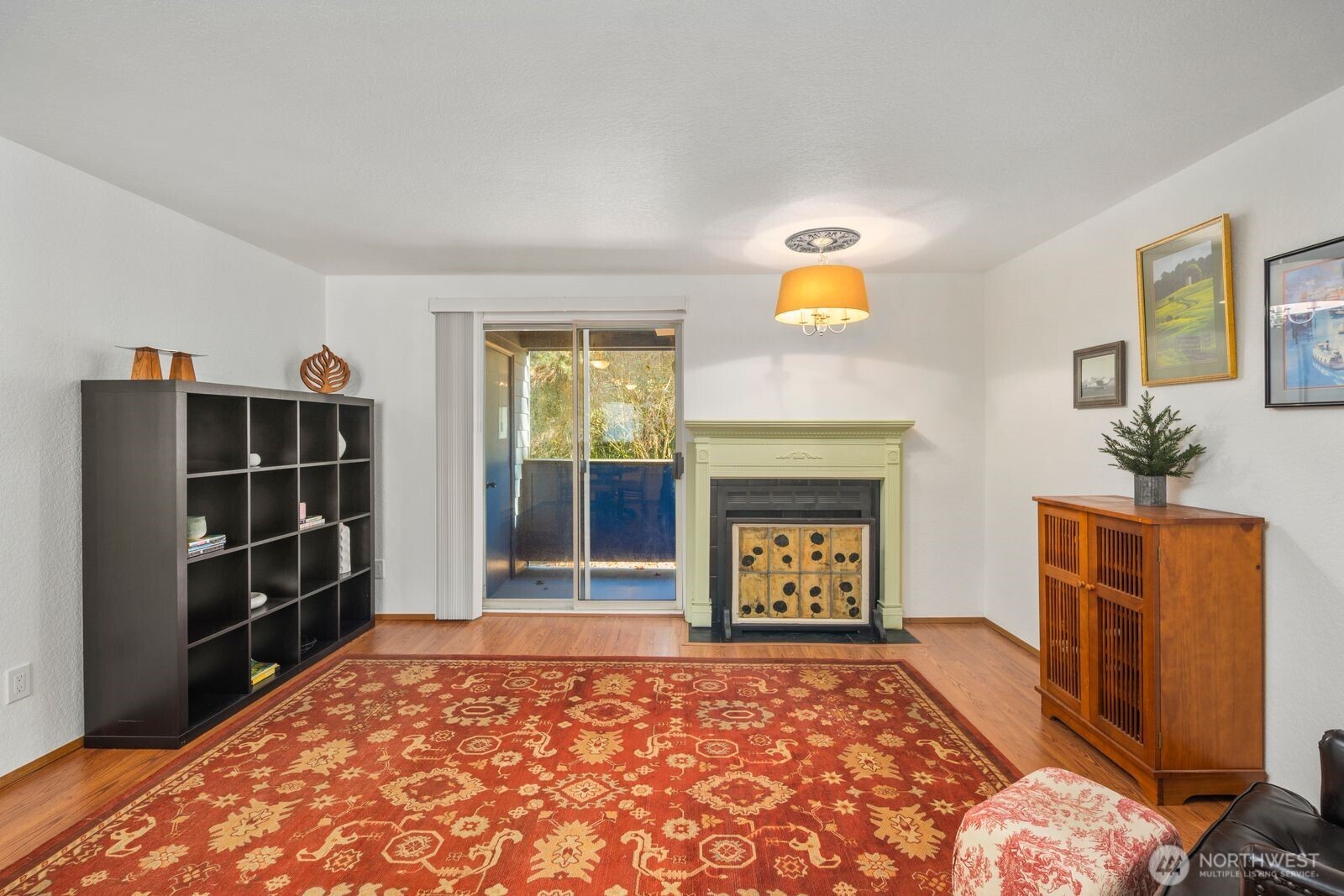 170 Newport Way NW D32