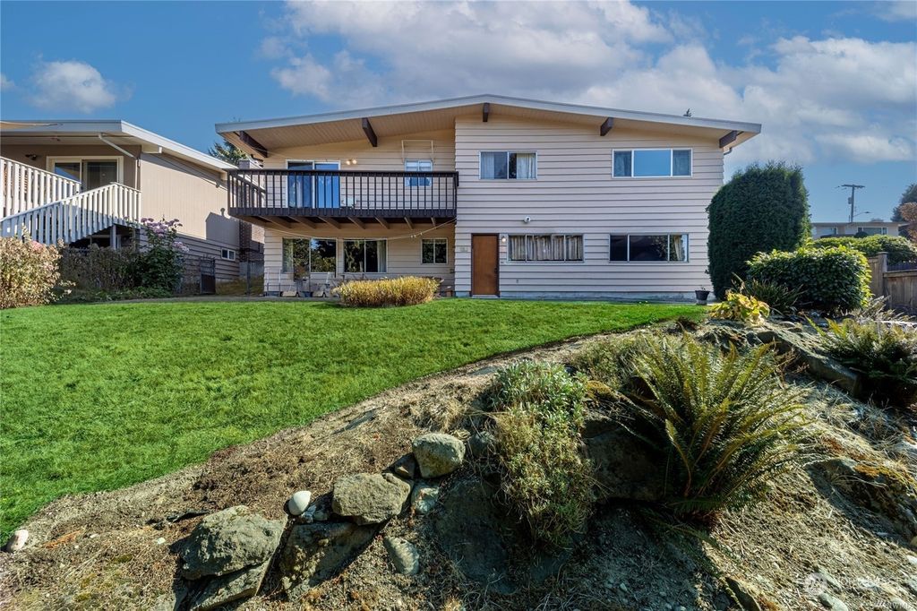 Photo of 11509 21st Place SW, Seattle, WA 98146 (MLS # 2126884)