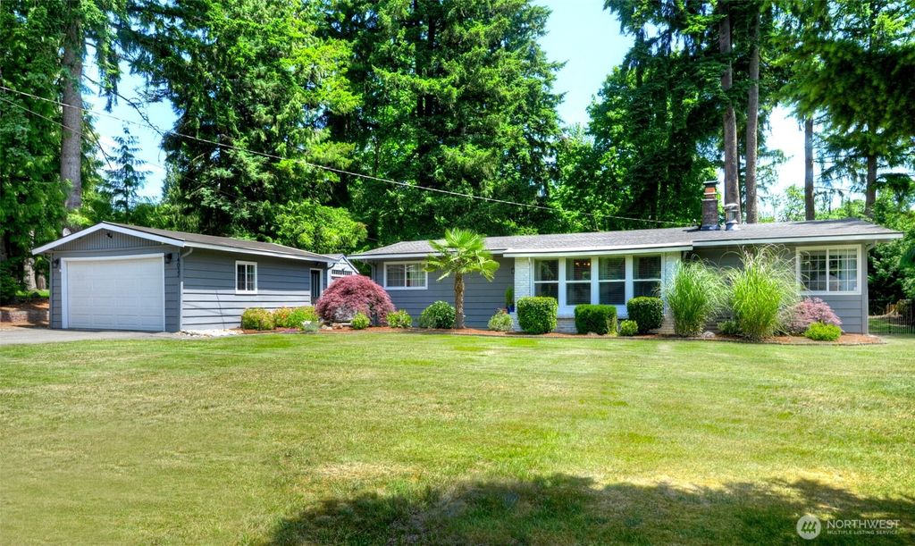 Photo of 14032 183rd Avenue SE, Renton, WA 98059 (MLS # 2385346)