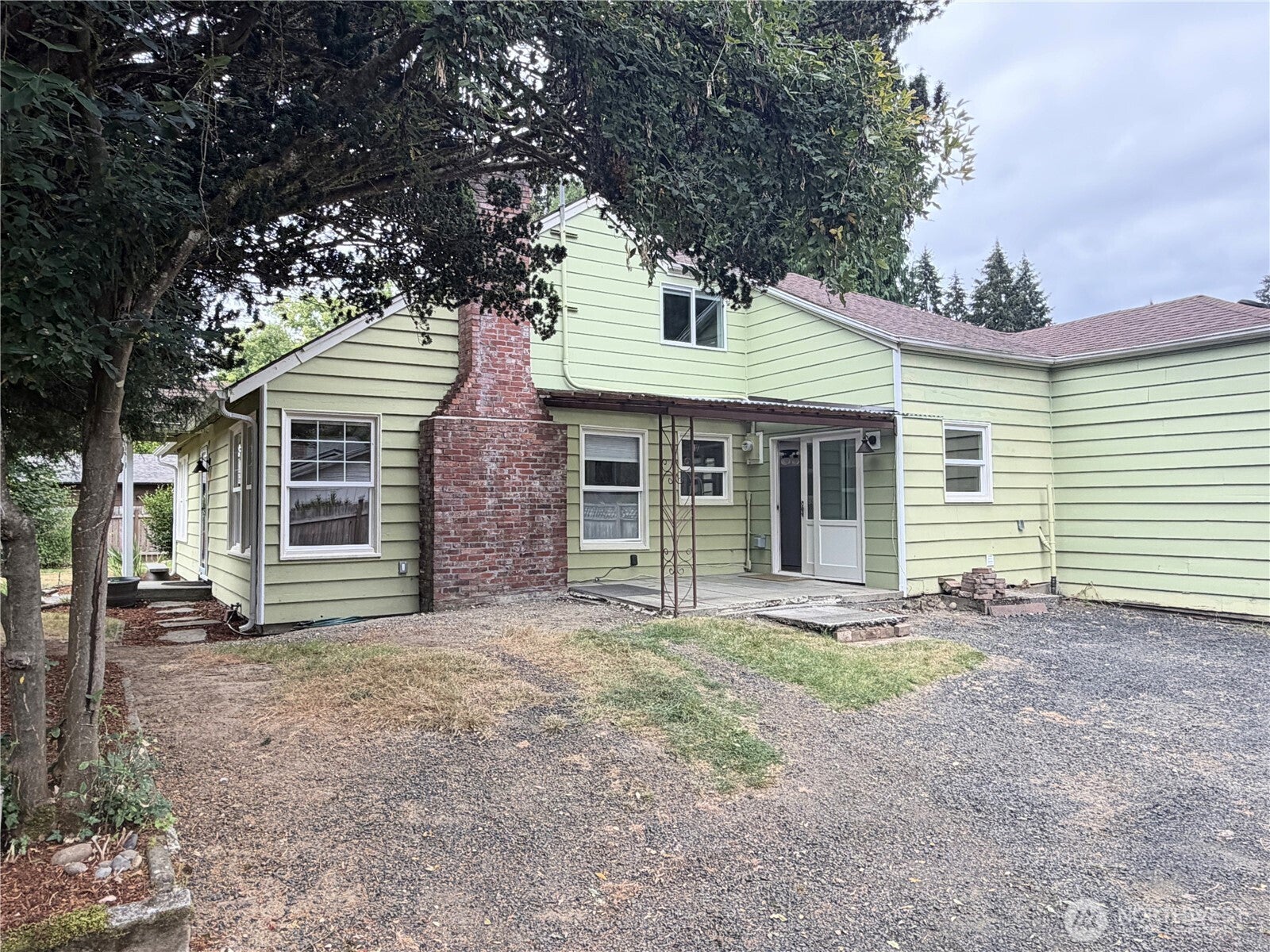 1410 Middle Street SE