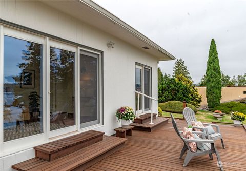 A home in Poulsbo