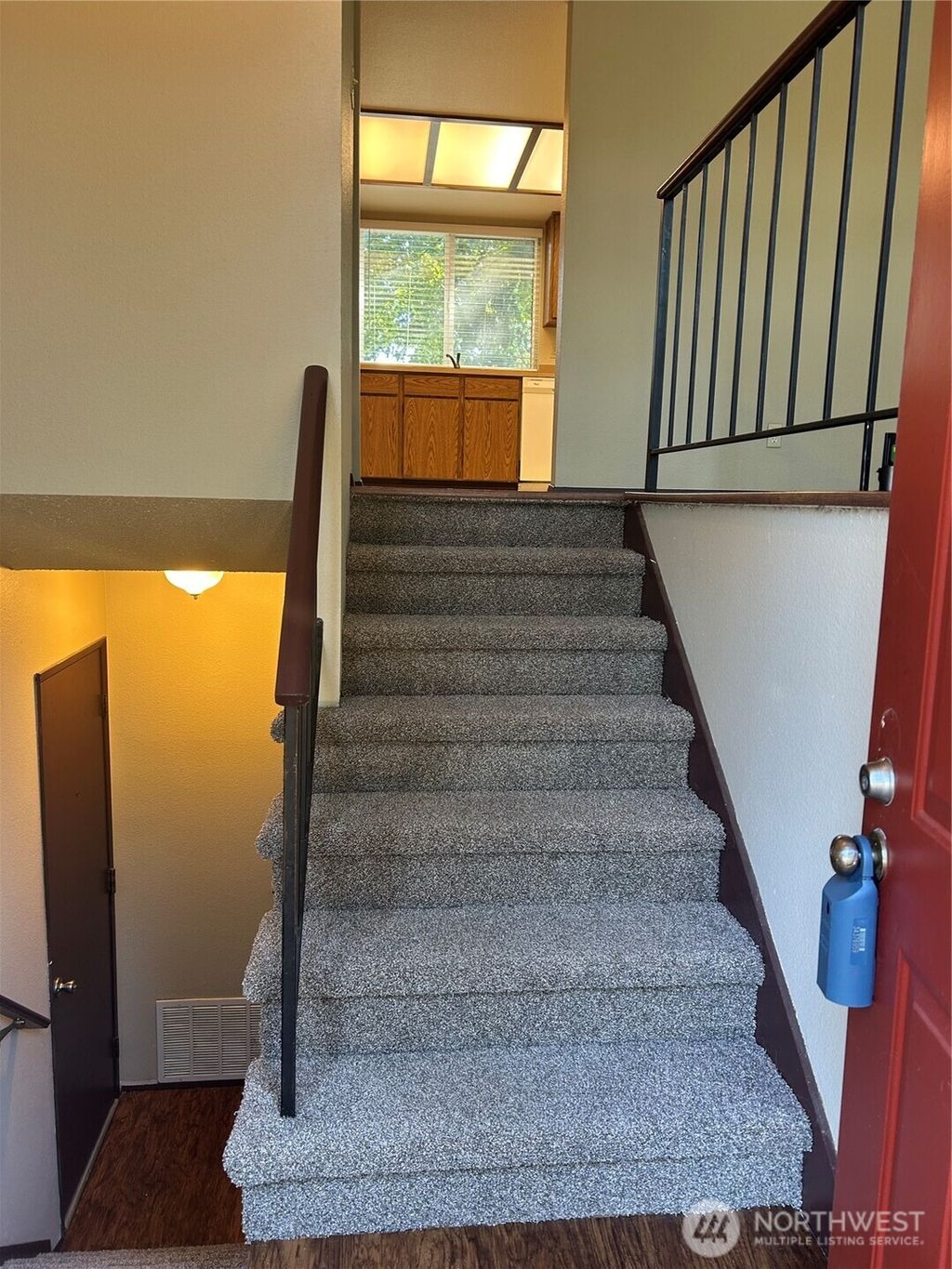 Photo of 202 Vashon Avenue SE, Renton, WA 98059 (MLS # 2438371)