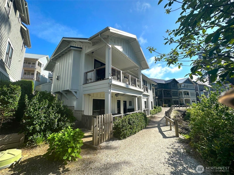 46 Seaside Lane