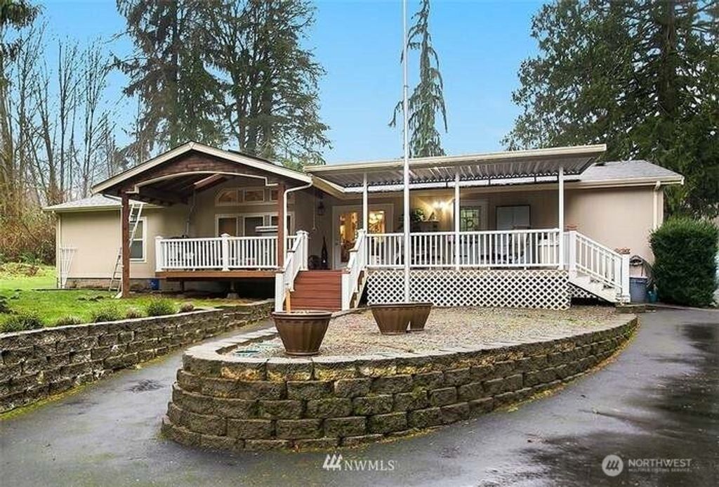 Photo of 11819 227th Avenue SE, Monroe, WA 98272 (MLS # 2345375)