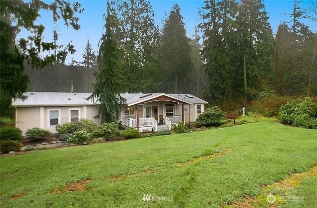 Photo of 11819 227th Avenue SE, Monroe, WA 98272 (MLS # 2345375)