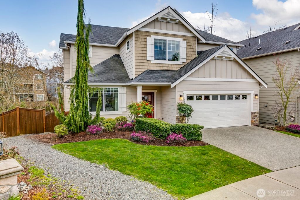 Photo of 14509 18th Place W, Lynnwood, WA 98087 (MLS # 2347191)