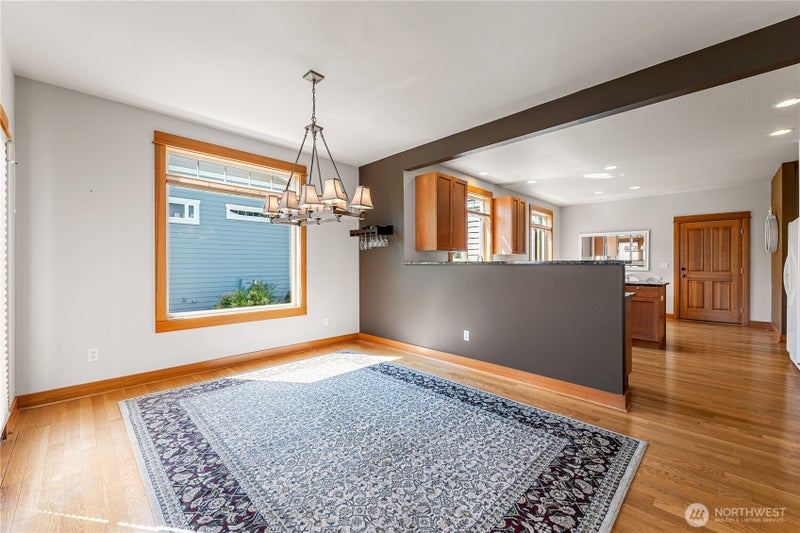 475 Perry Place 14