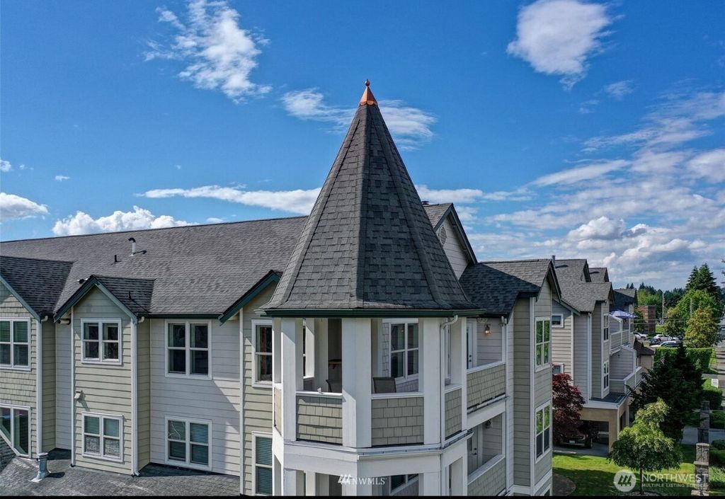 Photo of 406 Wood Street #302, Snohomish, WA 98290 (MLS # 2385044)