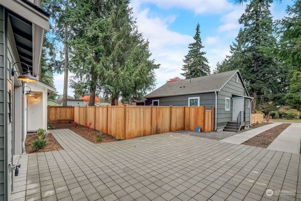 Photo of 14018 2nd Avenue NW, Seattle, WA 98177 (MLS # 2175685)