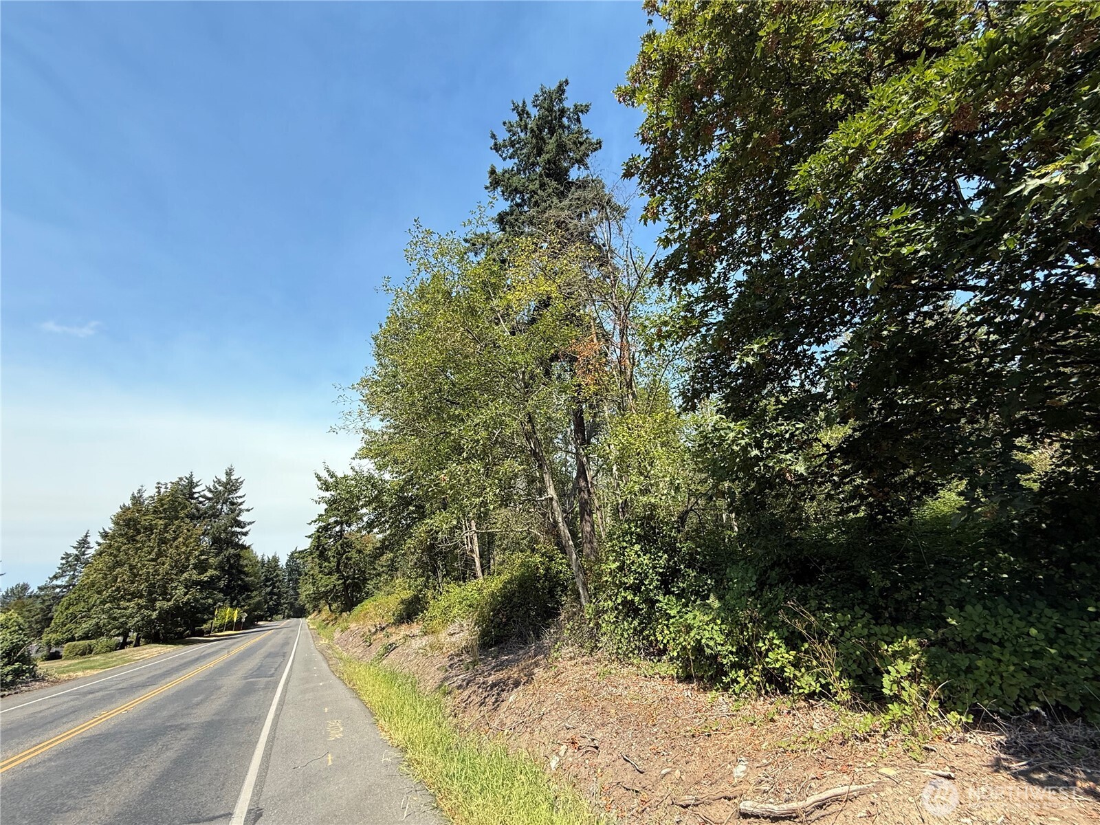 320 105th Avenue SE