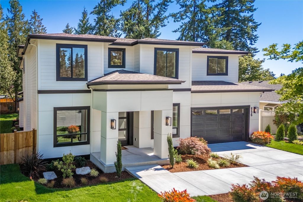 Photo of 656 166th Avenue NE, Bellevue, WA 98008 (MLS # 2423827)
