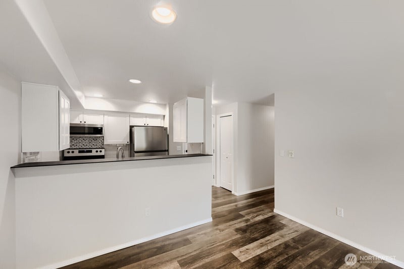 18621 Blueberry Lane B209