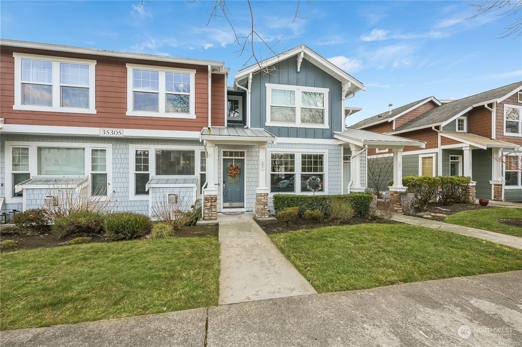 Photo of 35305 SE Kinsey Street #302, Snoqualmie, WA 98065 (MLS # 2026162)