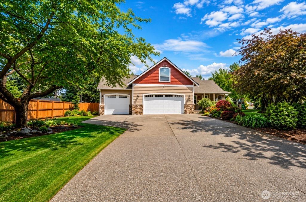 Photo of 9039 176th Avenue SW, Rochester, WA 98579 (MLS # 2524377)
