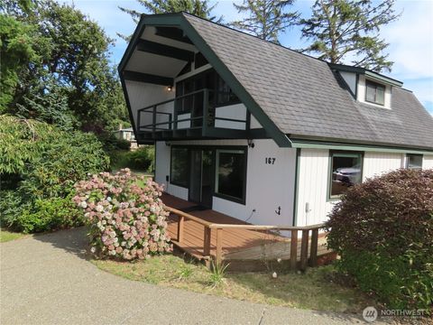 167 E Woodhill Avenue Westport WA 98595