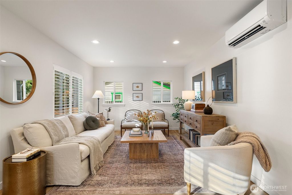 Photo of 14016 2nd Avenue NW, Seattle, WA 98177 (MLS # 2483331)