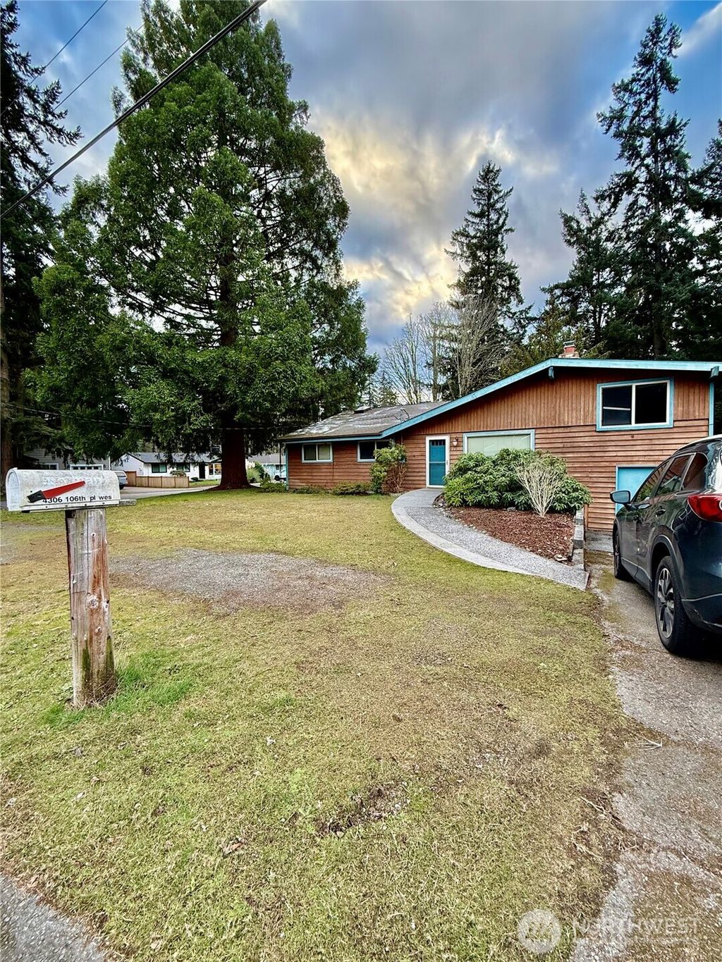 Photo of 24306 106th Place Pl W, Edmonds, WA 98020 (MLS # 2482901)