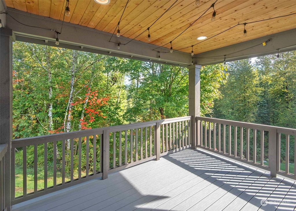 Photo of 21109 60th Street SE, Snohomish, WA 98290 (MLS # 2167672)