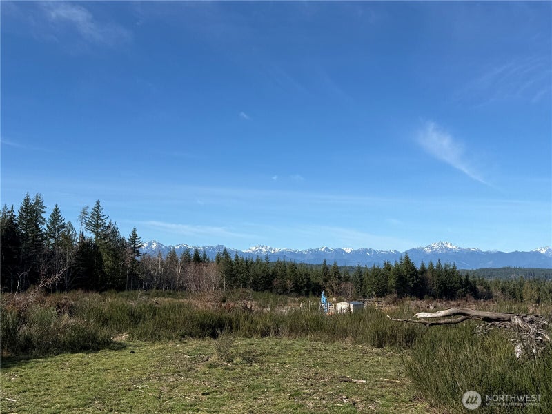 1 E Johnson Ridge Road