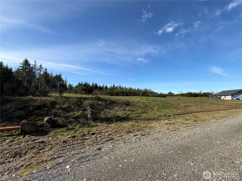 1 E Johnson Ridge Road