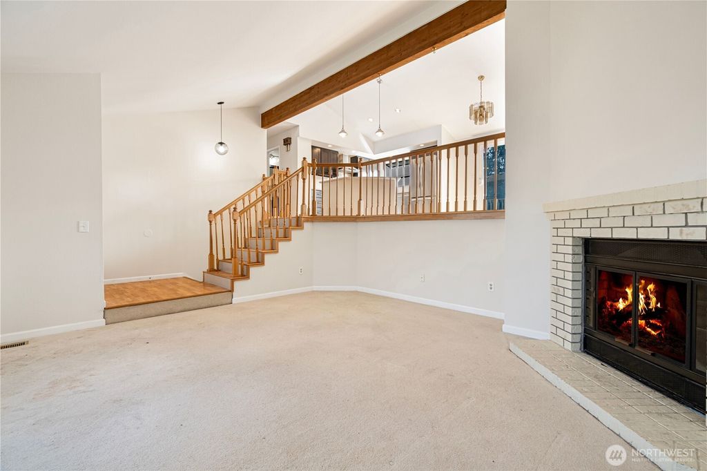 Photo of 2313 SW 349th place Pl, Federal Way, WA 98023 (MLS # 2351391)
