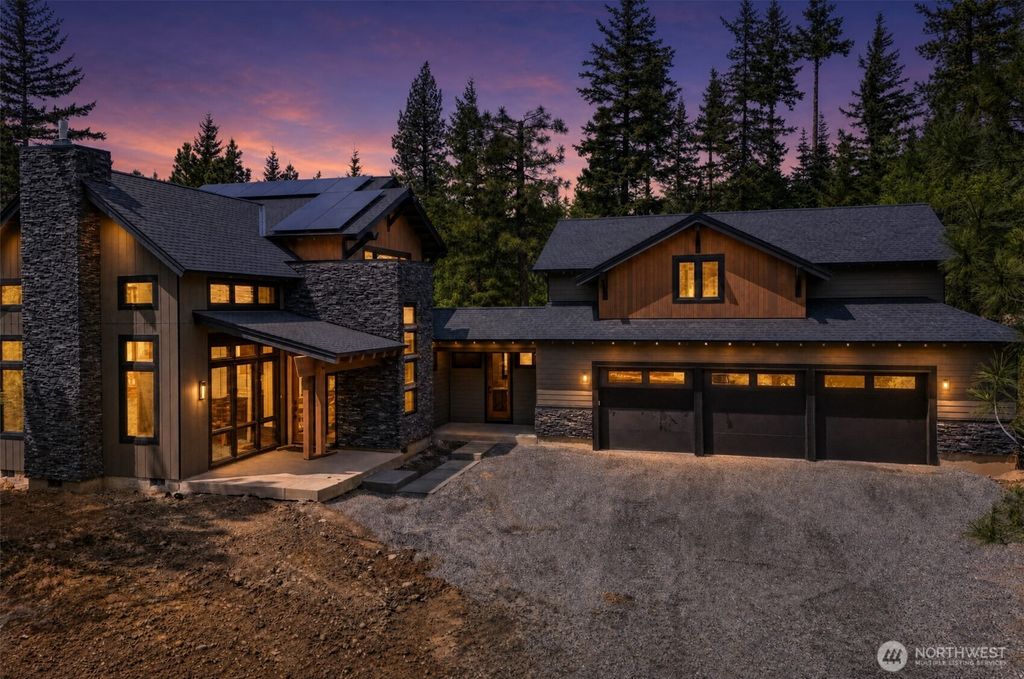 Photo of 61 Sky Crest Way, Cle Elum, WA 98922 (MLS # 2524605)