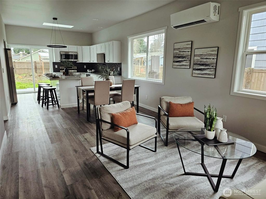 Photo of 1110 K Street, Centralia, WA 98531 (MLS # 2484573)