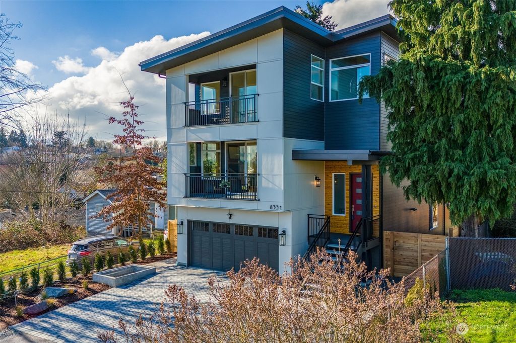 Photo of 8331 39th Avenue S, Seattle, WA 98118 (MLS # 2191420)