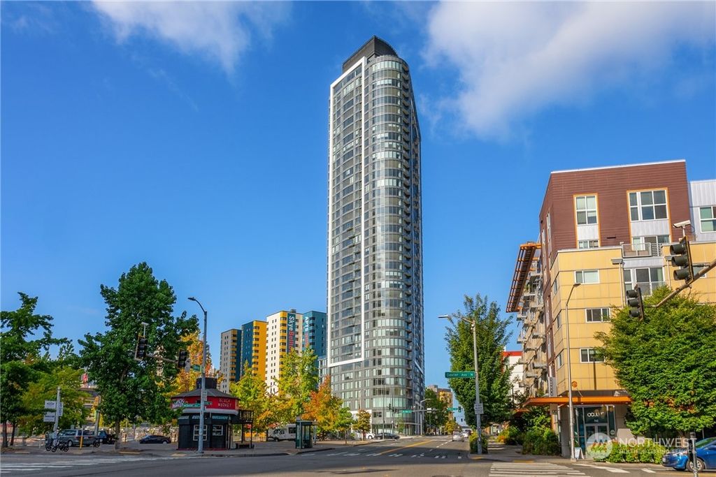 Photo of 2510 6th Avenue #3607, Seattle, WA 98121 (MLS # 2312961)