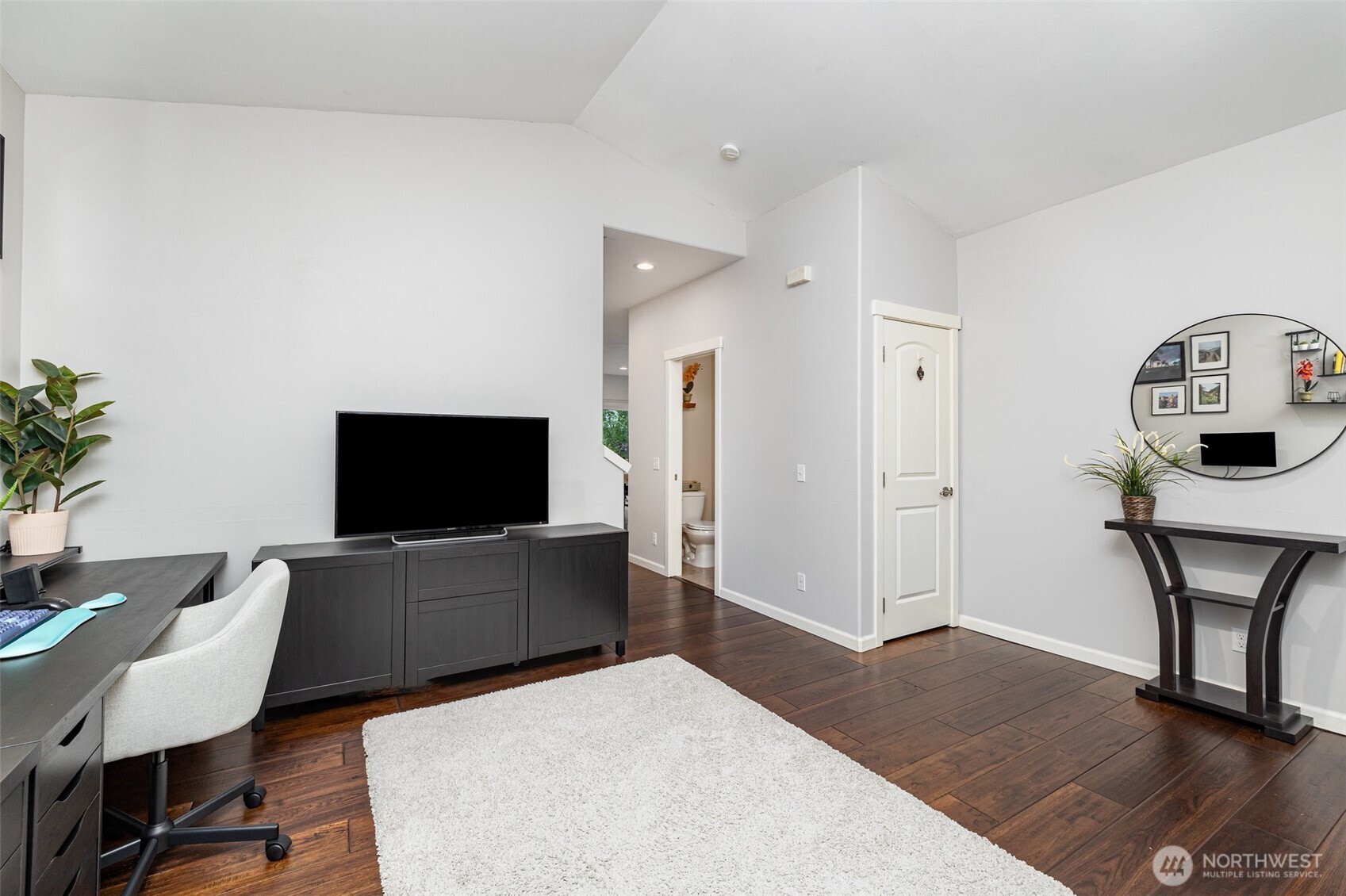 7429 NE 200th Street