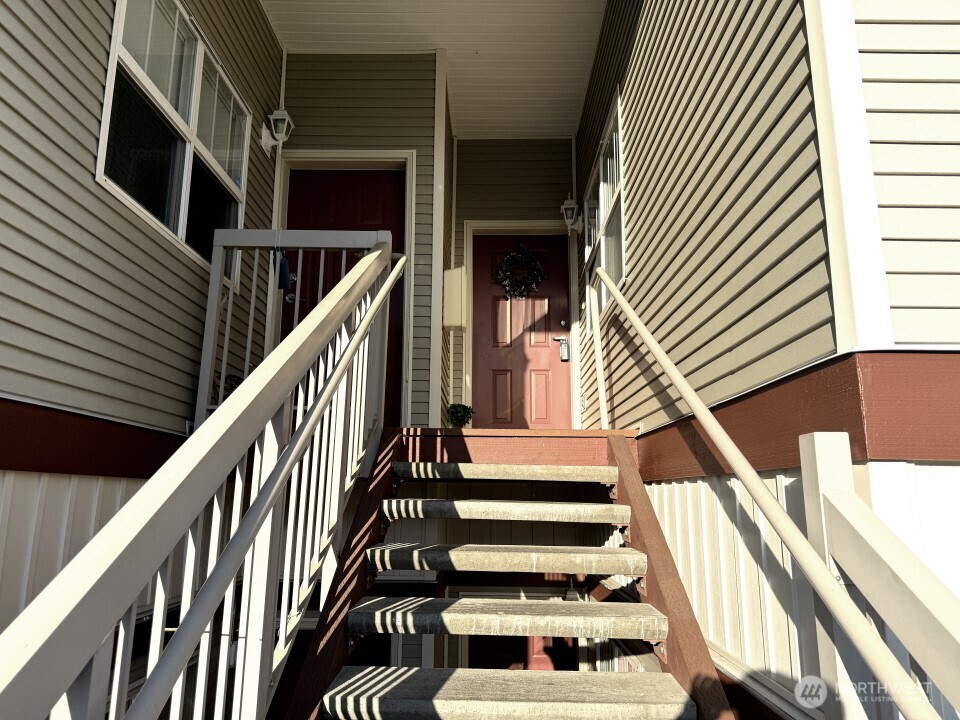 4217 164th Street SW B206