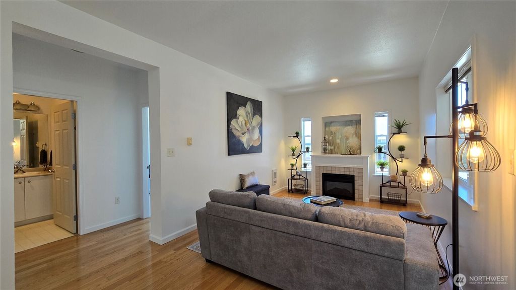 Photo of 4217 164th Street SW #B206, Lynnwood, WA 98087 (MLS # 2409622)
