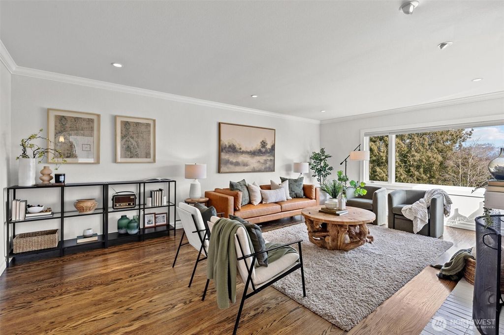 Photo of 2576 38th Avenue W, Seattle, WA 98199 (MLS # 2334919)